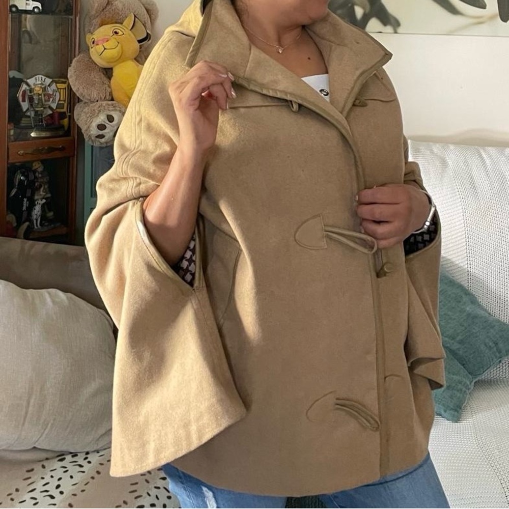 Women's Tan Cape Coat